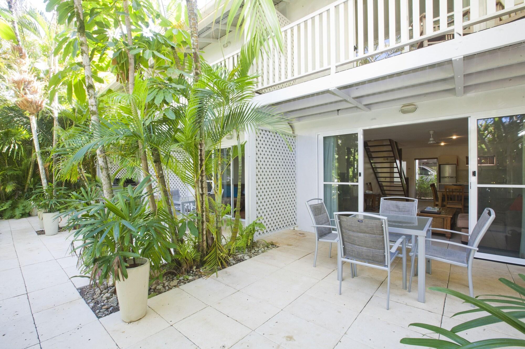 Coral Sea Villas Port Douglas Exterior photo