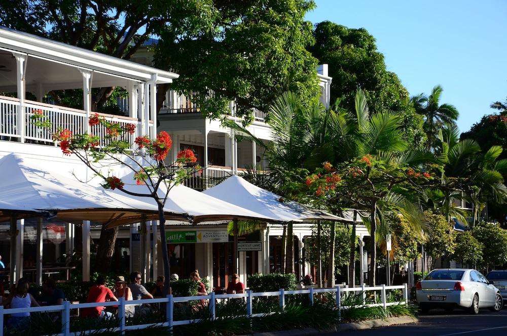 Coral Sea Villas Port Douglas Exterior photo